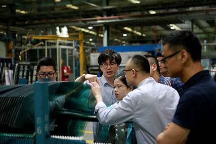 巴斯特的极致天窗工艺瓦力游戏app遇见伟(图6)