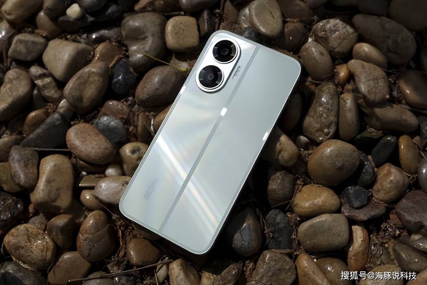 值！三款不同品牌宝藏手机等你来挑瓦力棋牌试玩1500元预算也